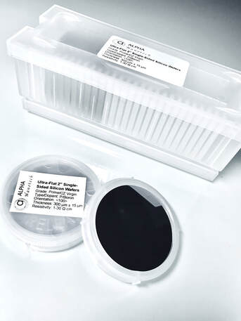 P-type Boron-doped 200nm SiO2 thermal oxide wafer